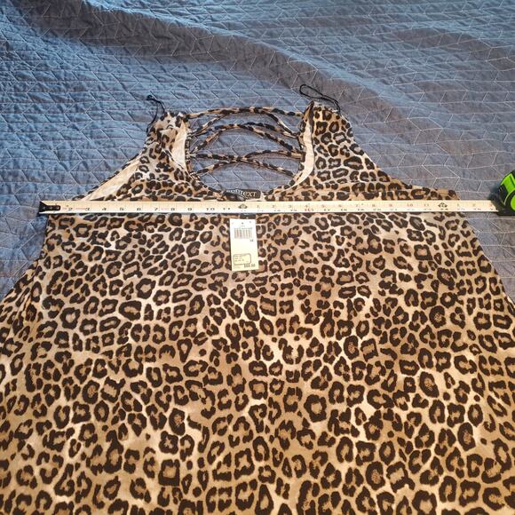 NEW Context Size 3X Leopard Print Criss Cross Back Tank Classic Shark Bite Hem - Picture 6 of 7